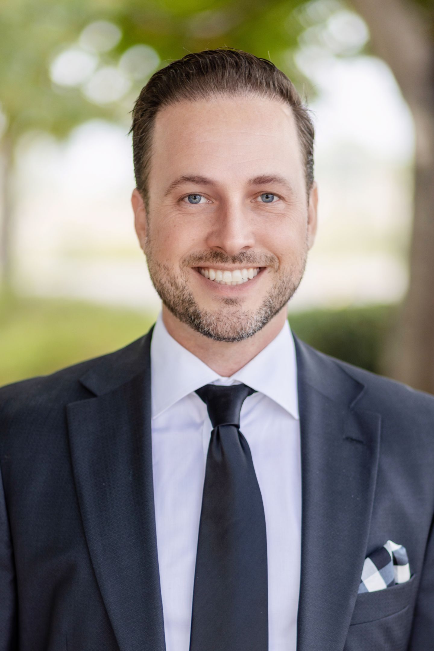 Jed Etters Headshot
